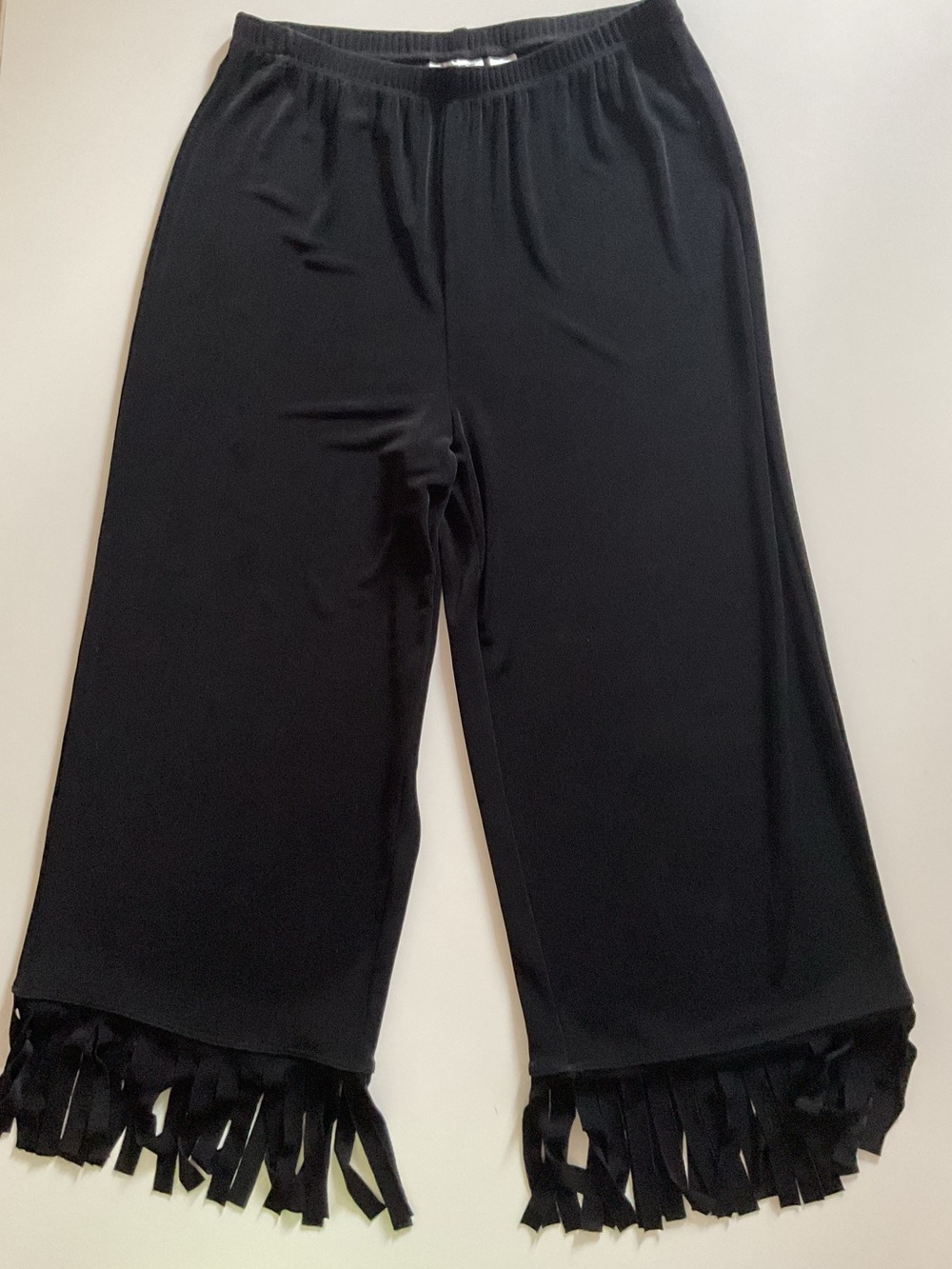 Chico's Travelers Black Fringe Hem Wide-Leg Leggings